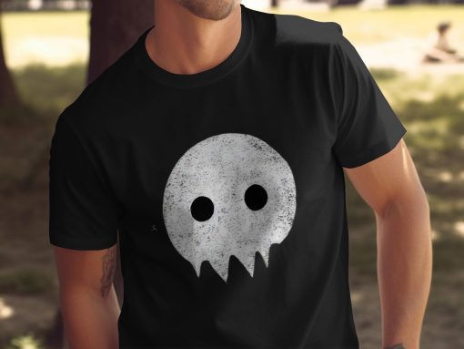 Grunge Stilized Skull Motif Image On Majica Product