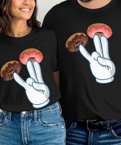 Donut Love Hand Gesture Graphics Couple Matching Majica