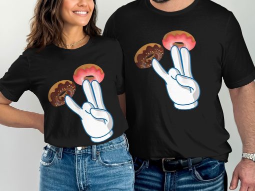 Donut Love Hand Gesture Graphics Couple Matching Majica